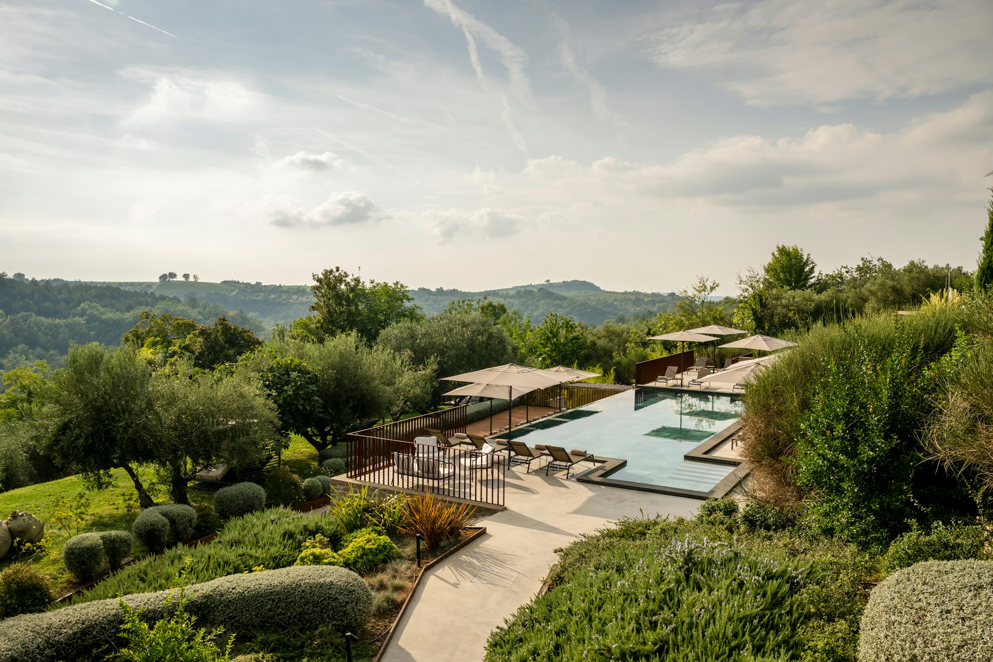 San Canzian Hotel & Residences