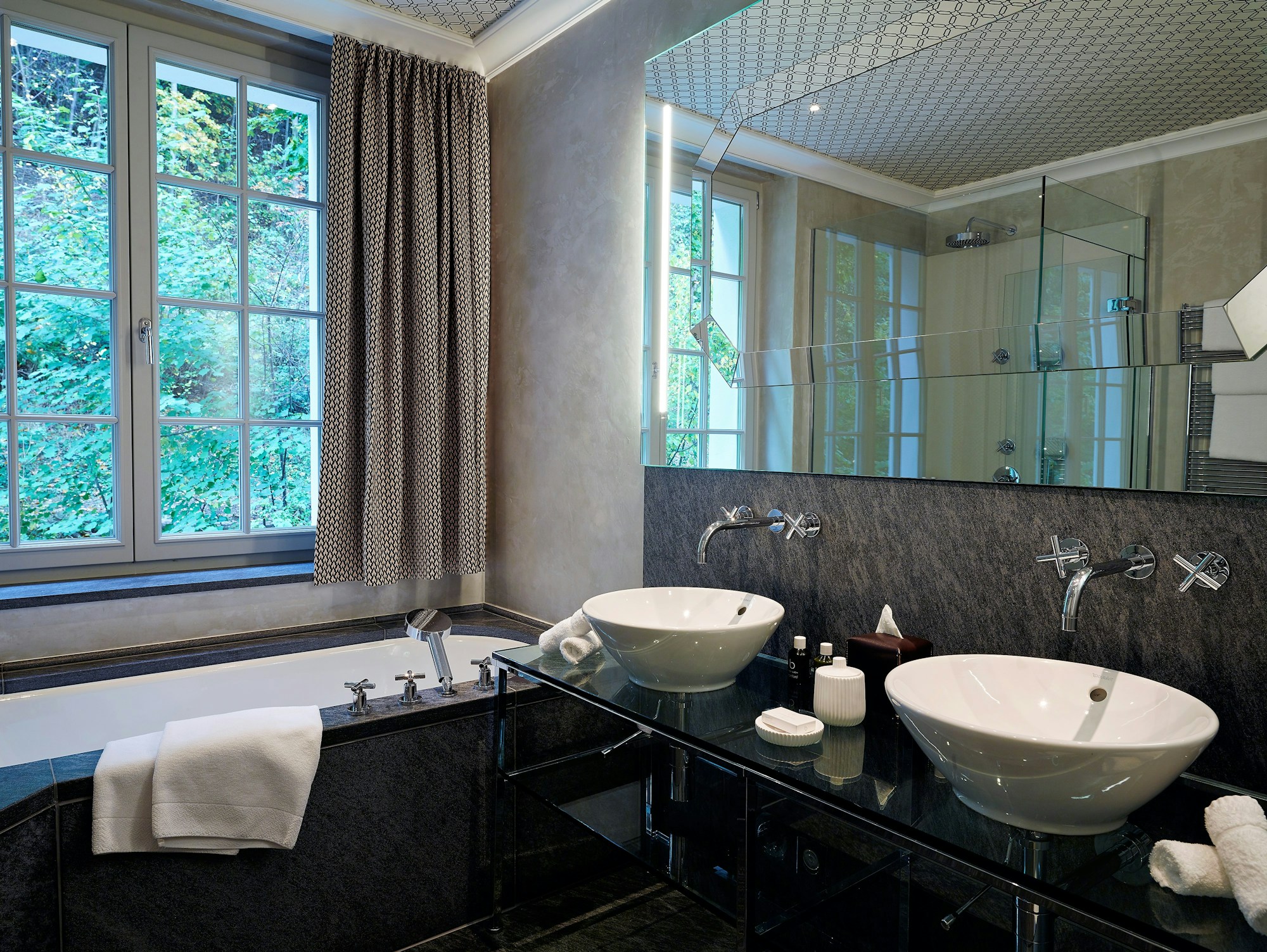 Tower Suite - Bathroom