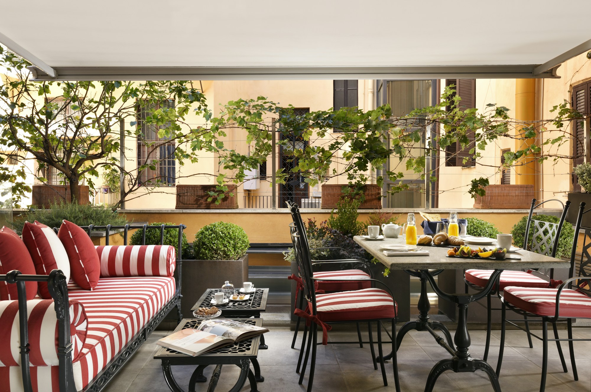HDRColazione Deluxe Suite with Terrace