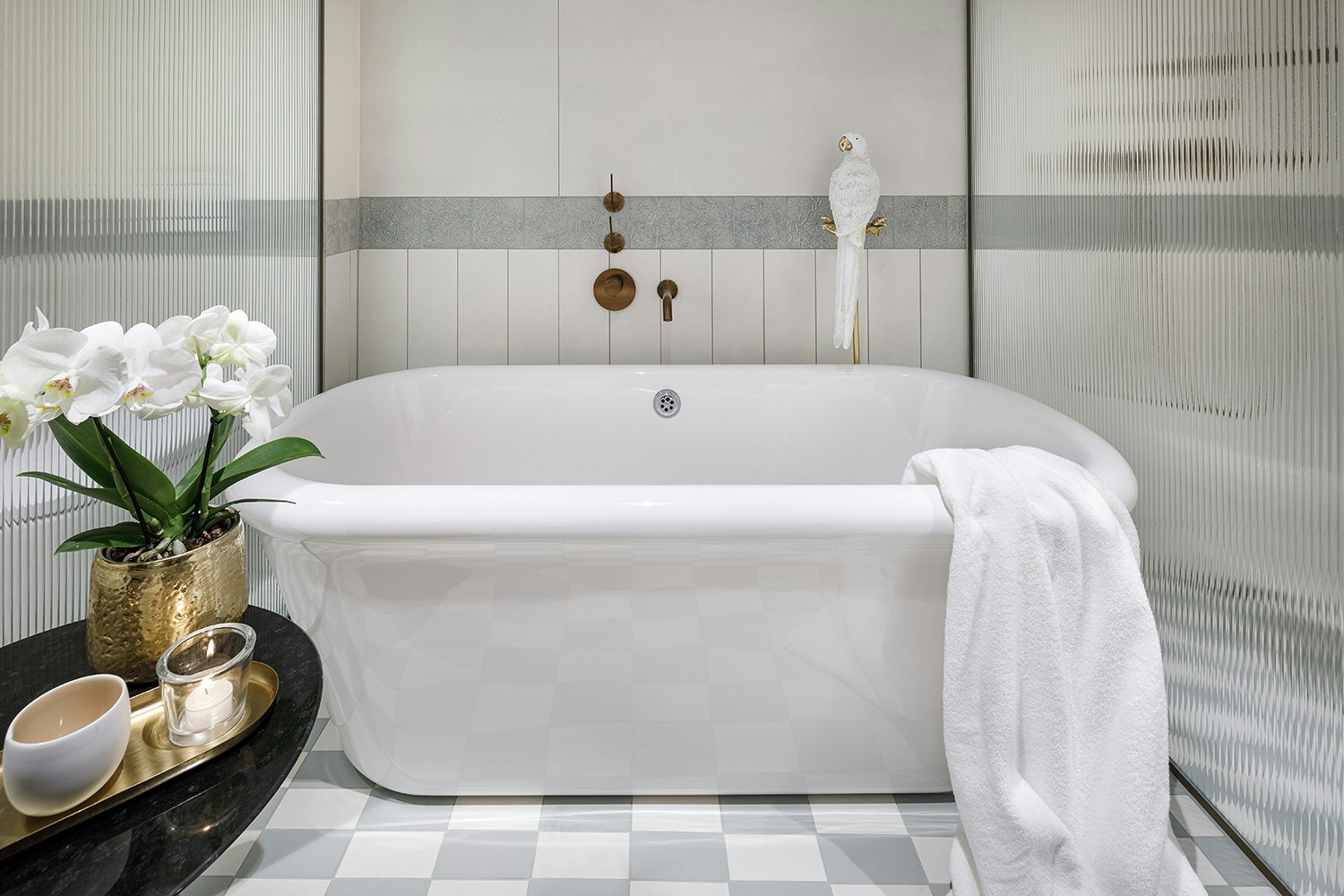 Ambassador Suite - Bathroom