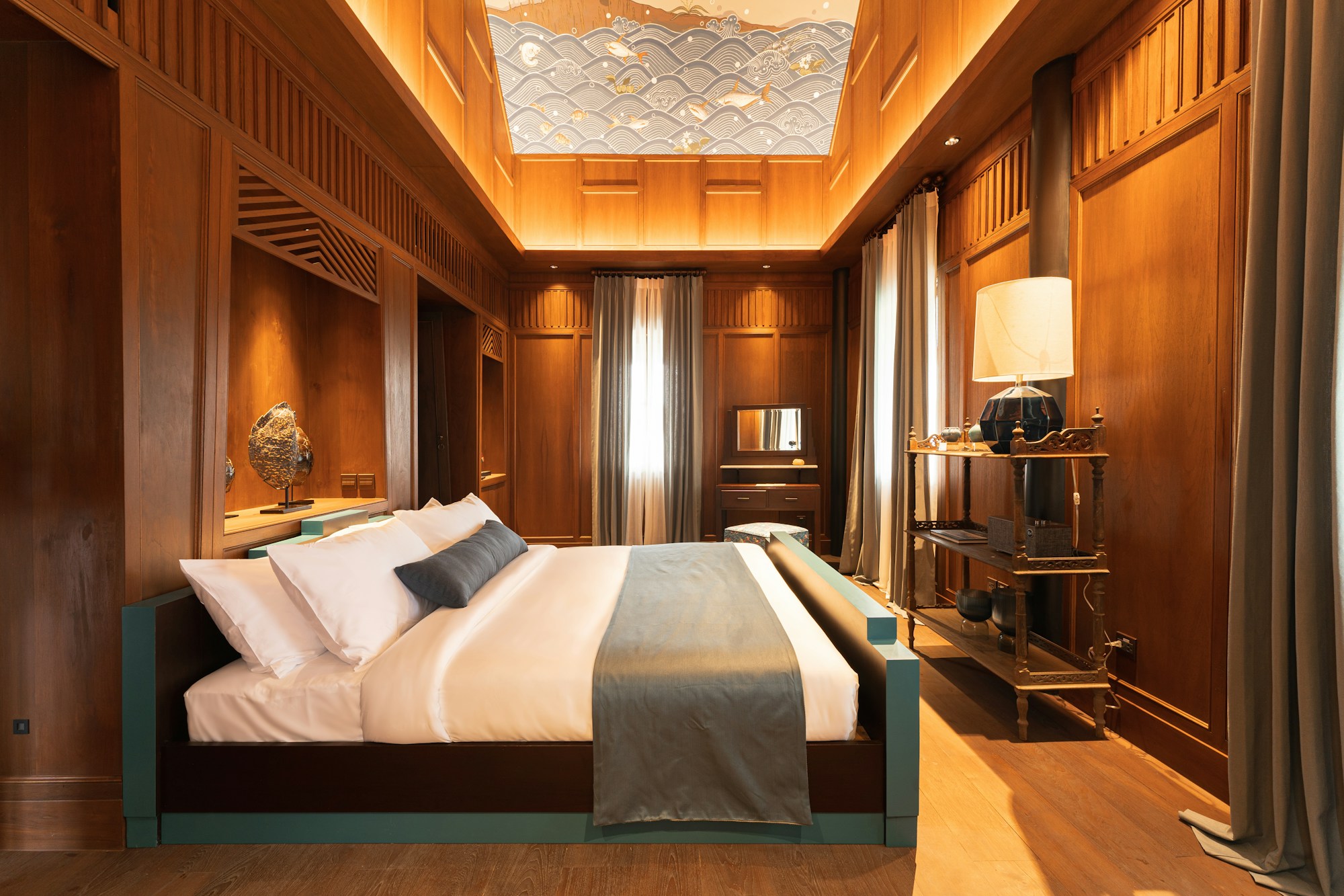 River Front Suite - Ruen Hor Suite Bedroom