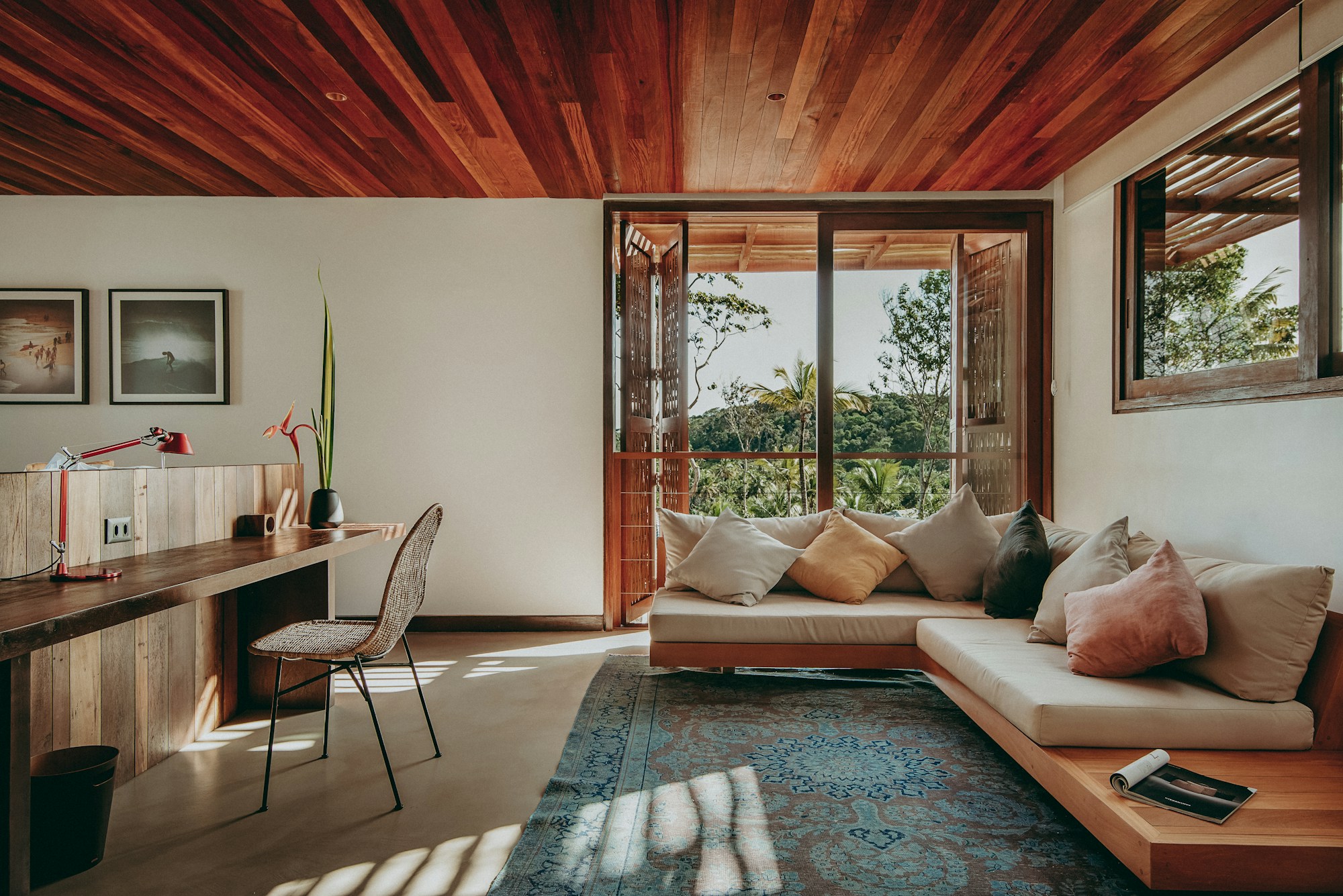 The Corner Suite