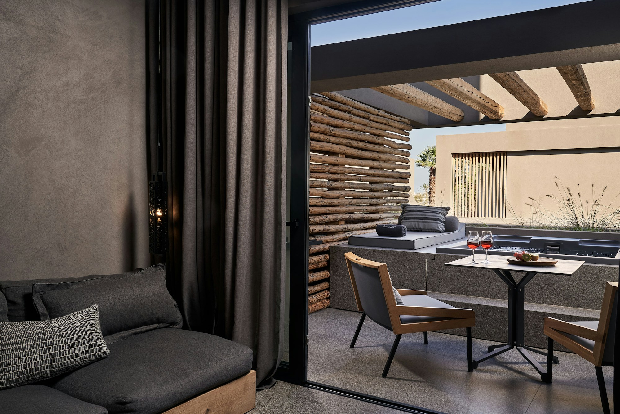 Loft Suite with Outdoor Jacuzzi - Living Area