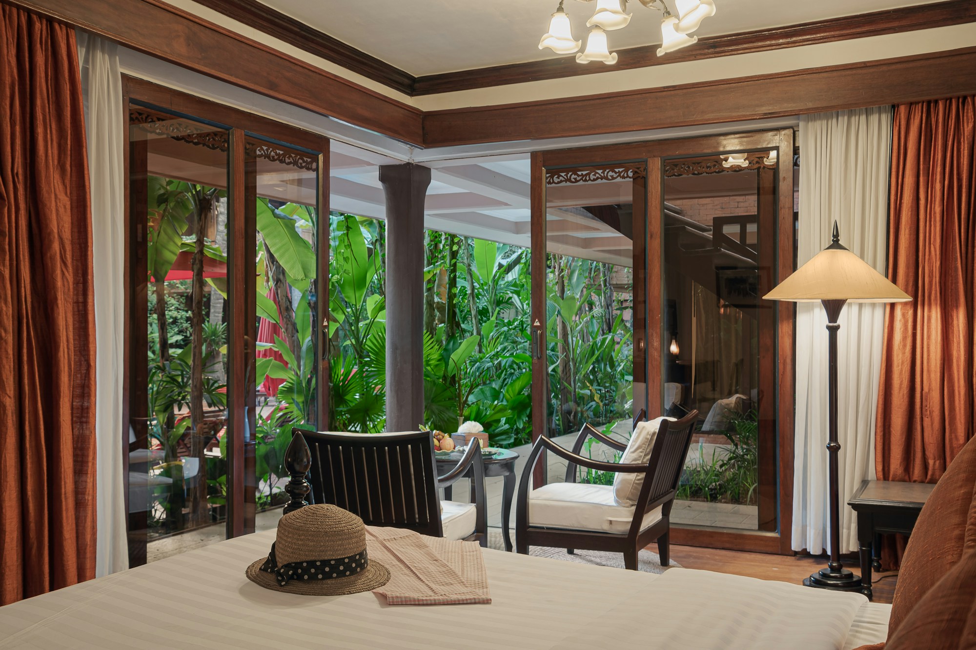 Garden View Double - Bedroom