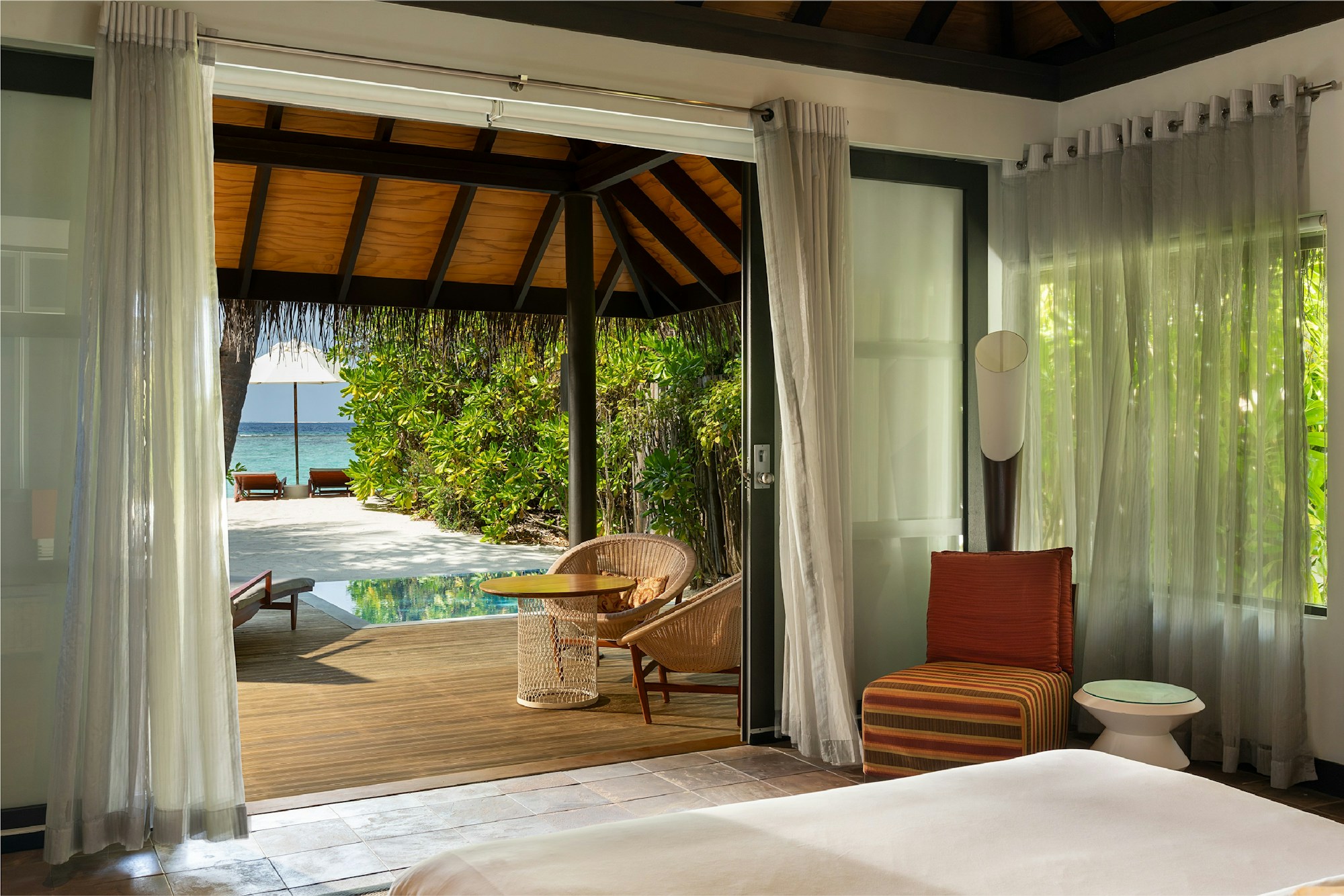 Beach Villa with pool