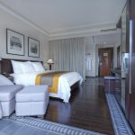 Superior Garden Queen - Bedroom
