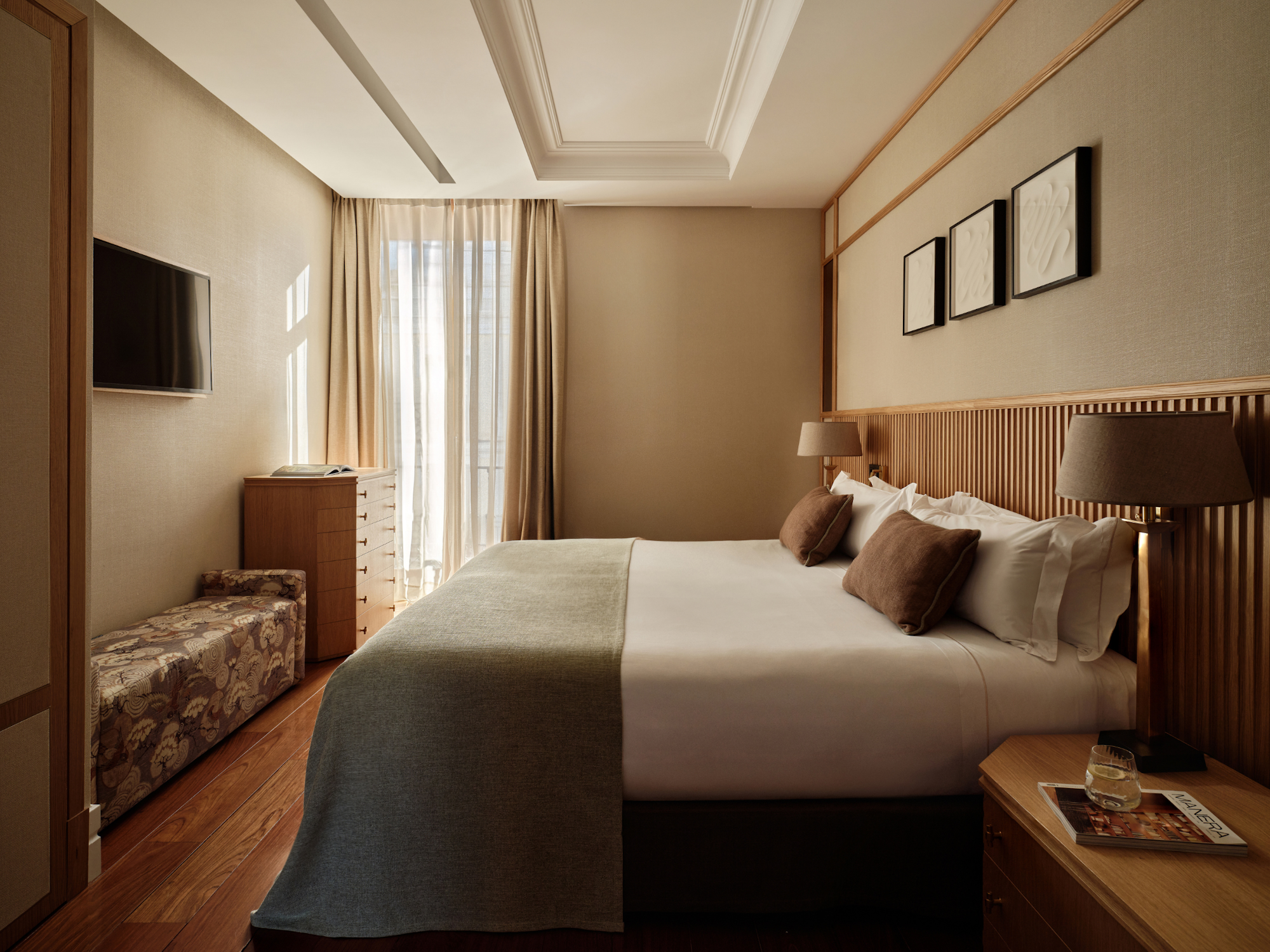 Grand Suite - Bedroom