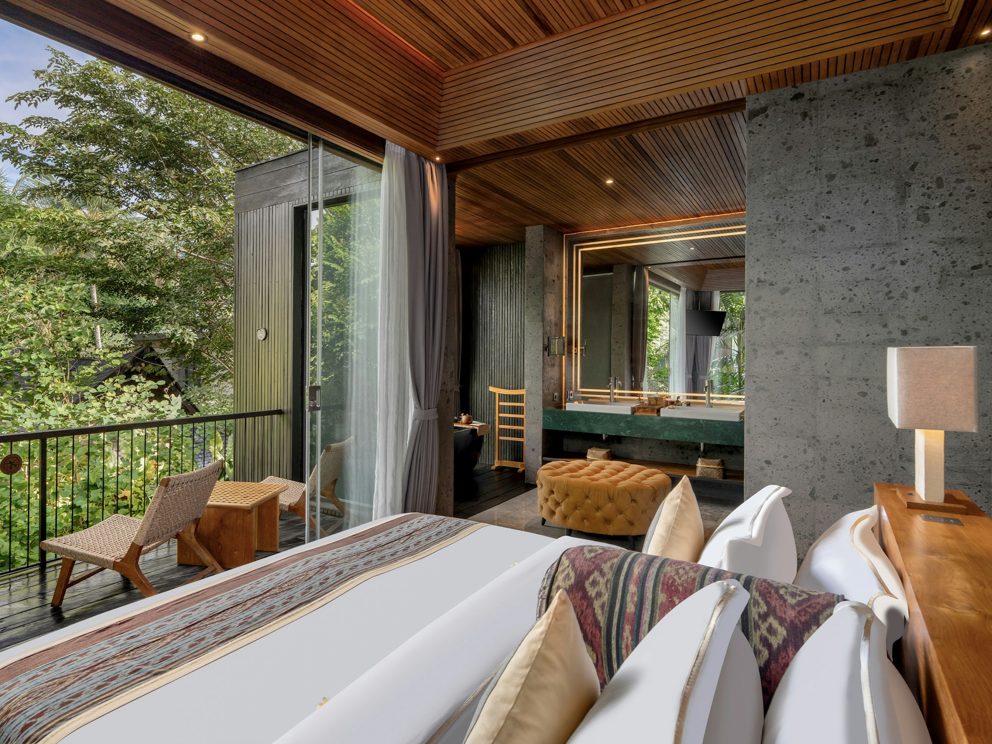 Grand Deluxe Balcony