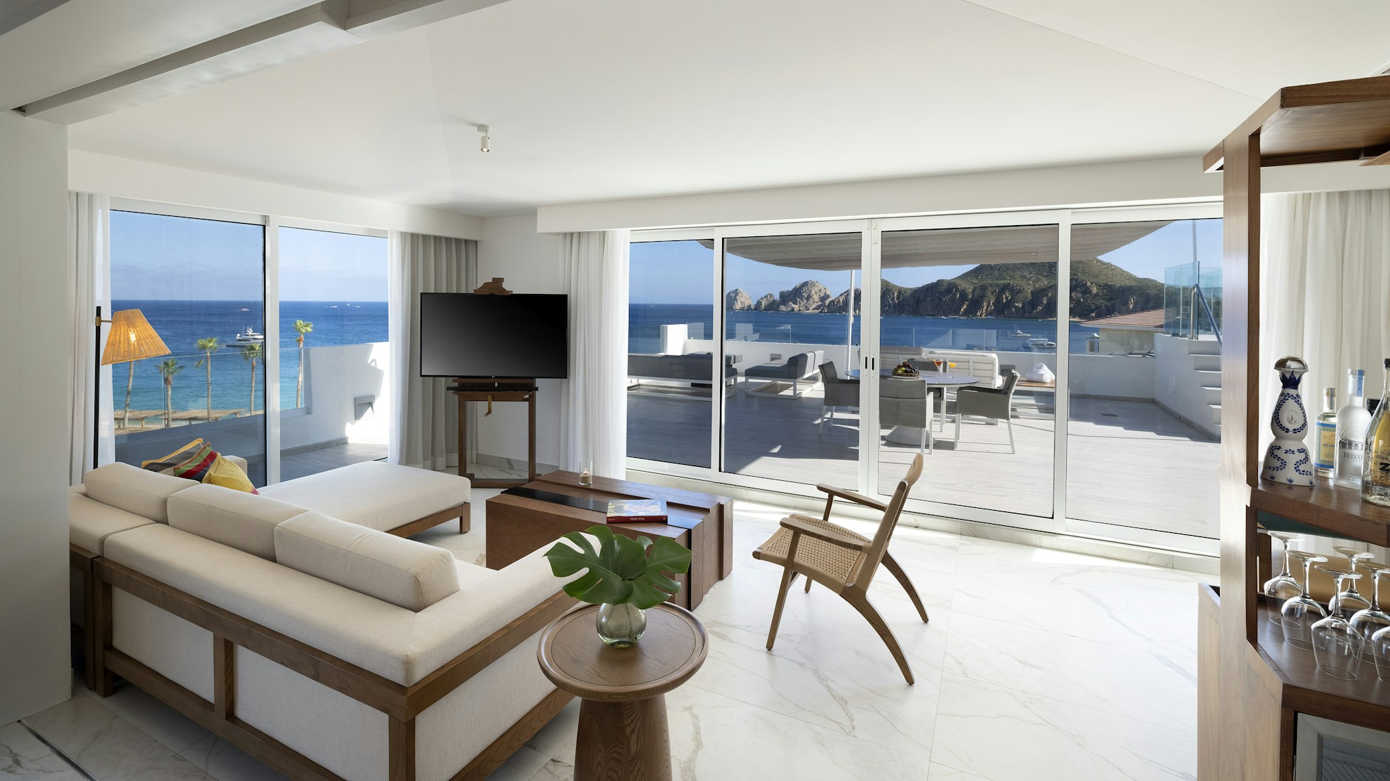 Beyond ME+ Suite with Hot Tub & Terrace - Terrace View