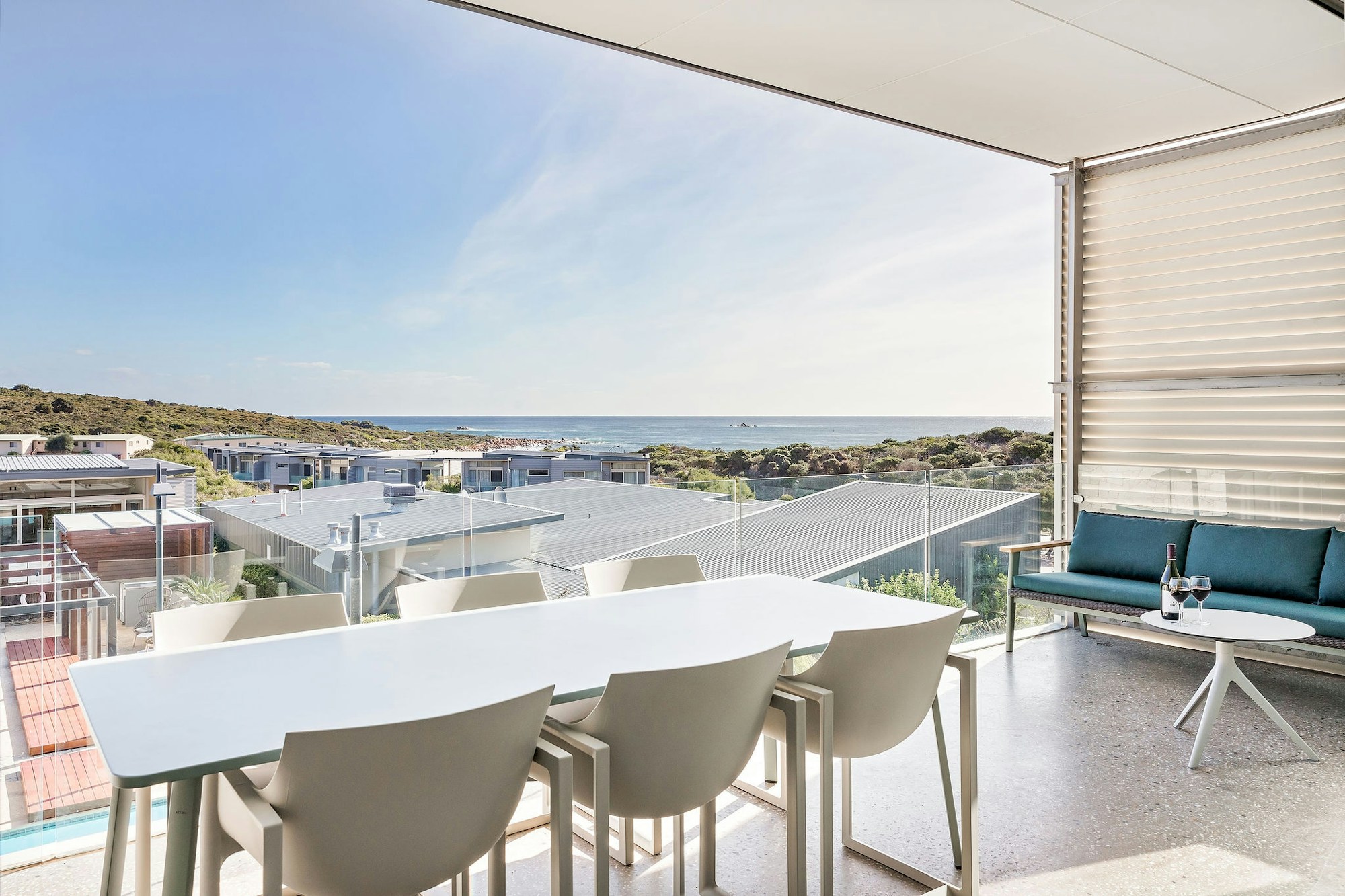 2 Bedroom Ocean View Villa - Balcony
