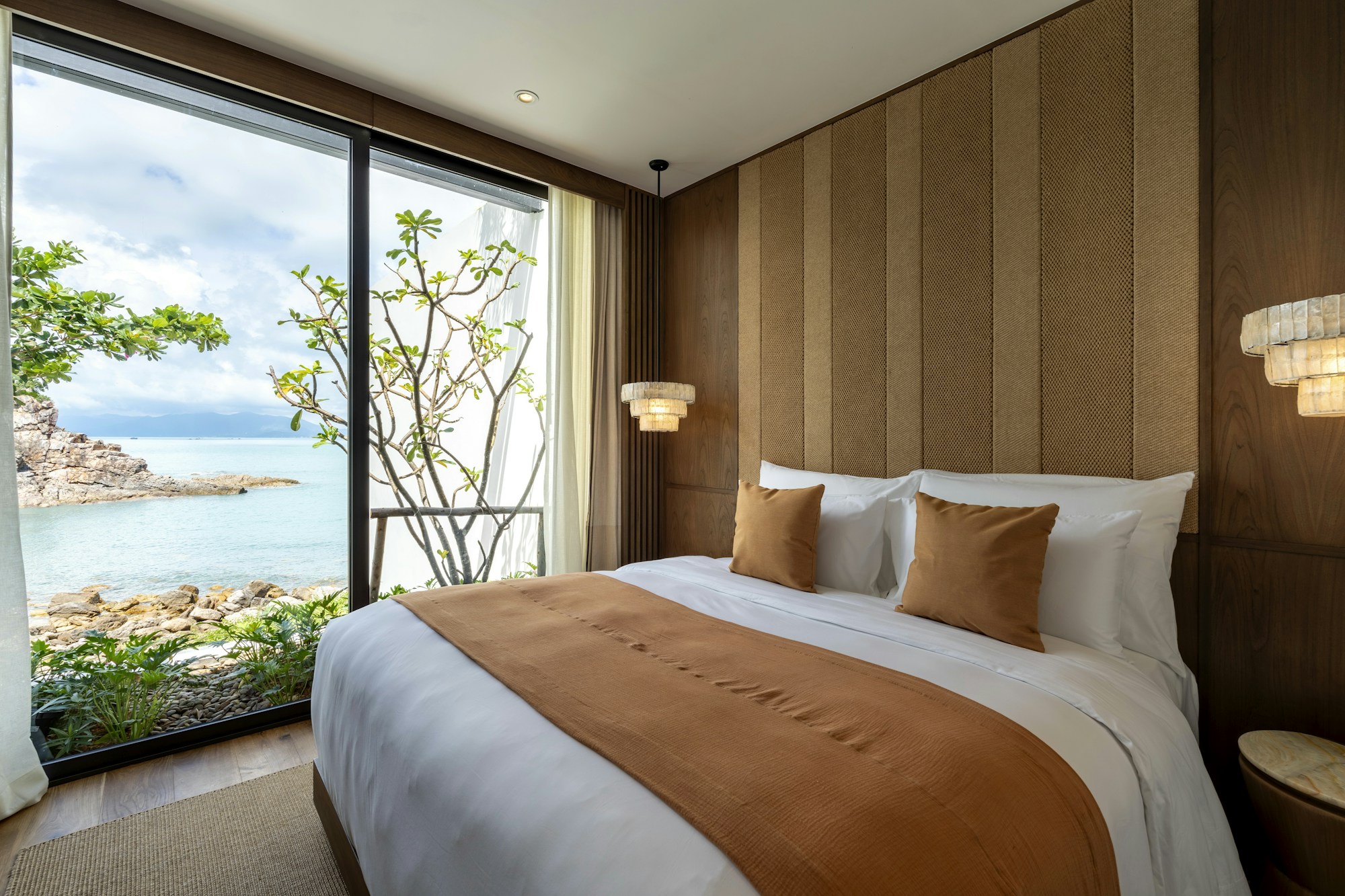 Ocean Cottage - Bedroom