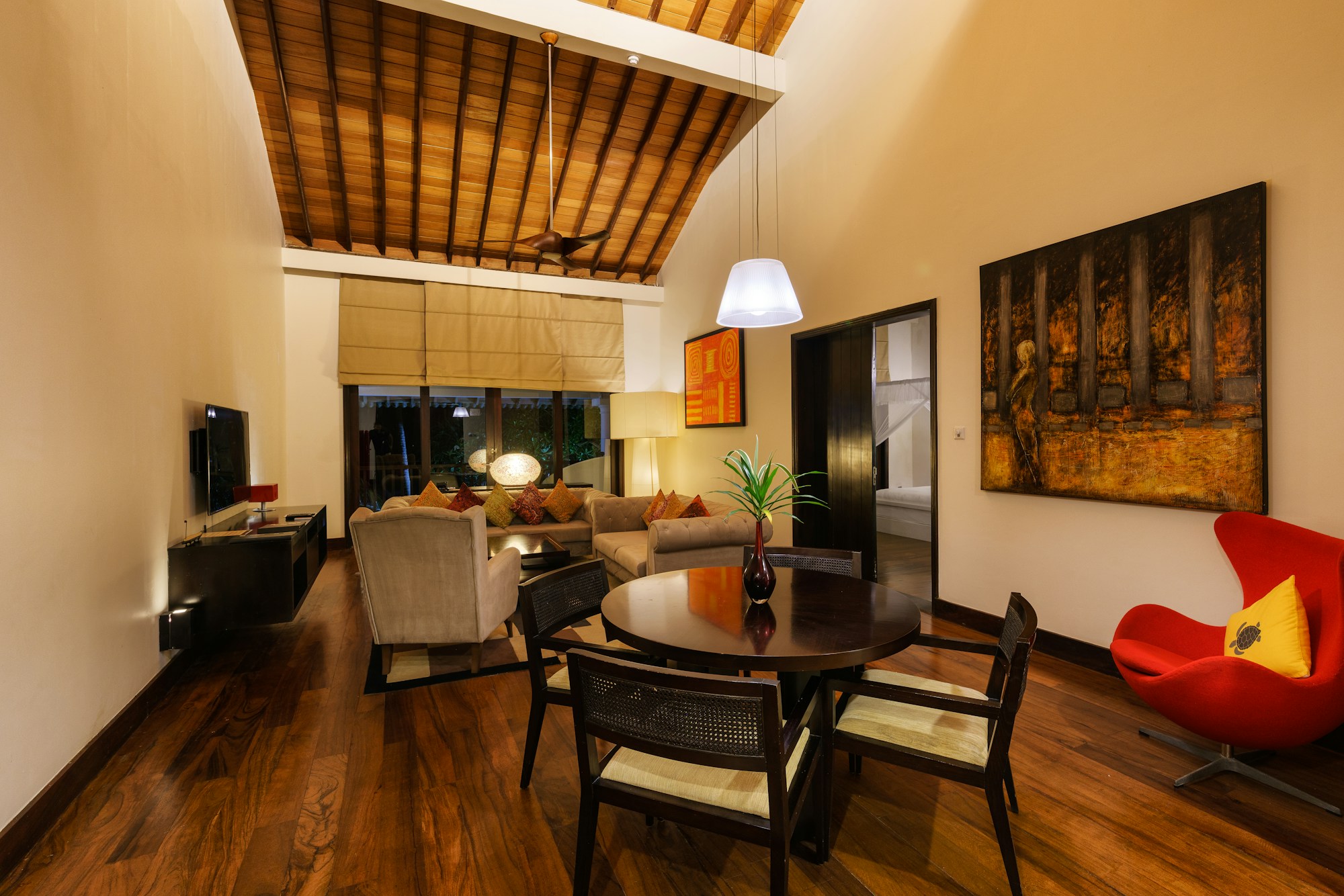 Fotress Residence Suite Living Area