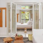 Deluxe Suite - Living Area