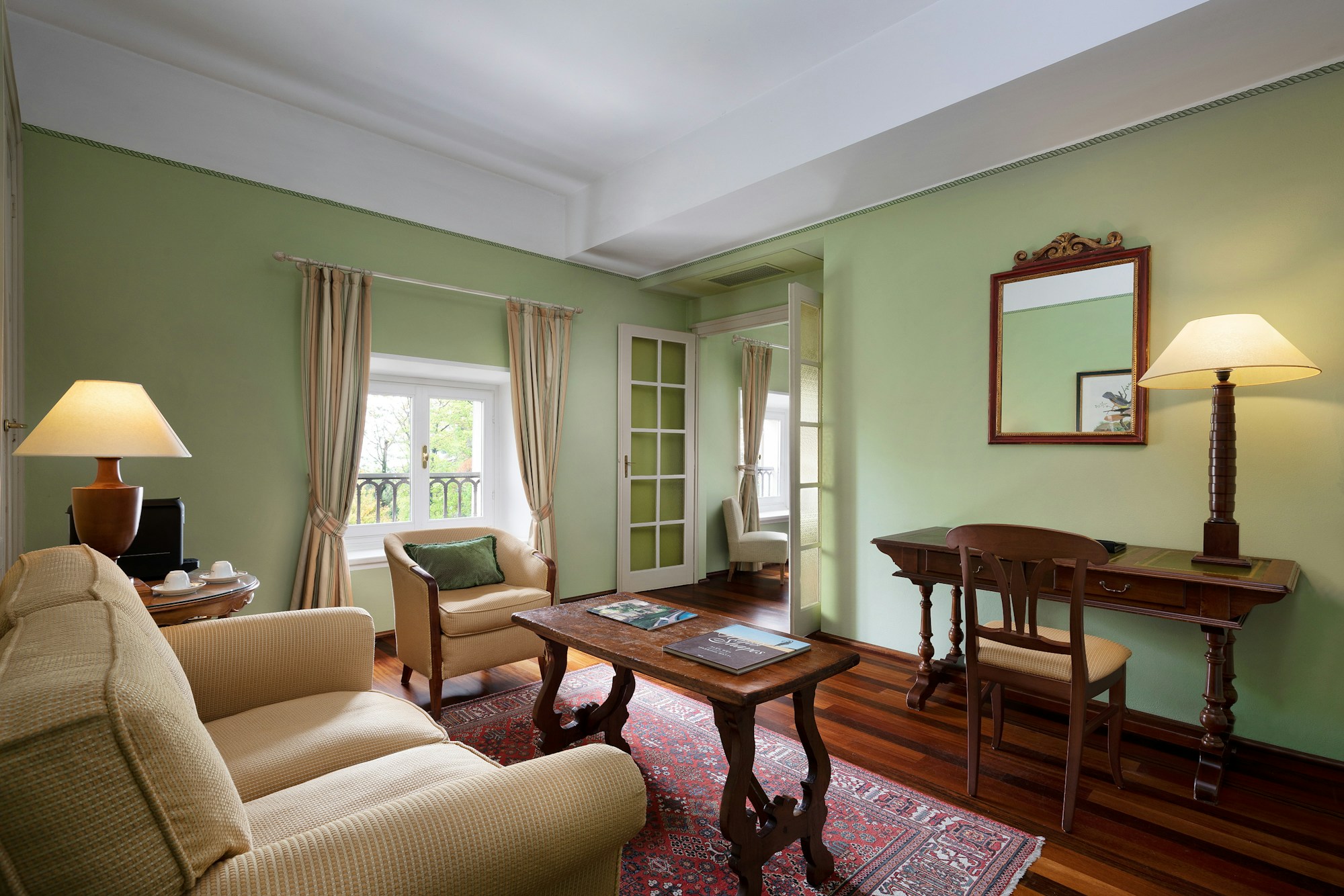 Park View Heritage Suite - Living Area