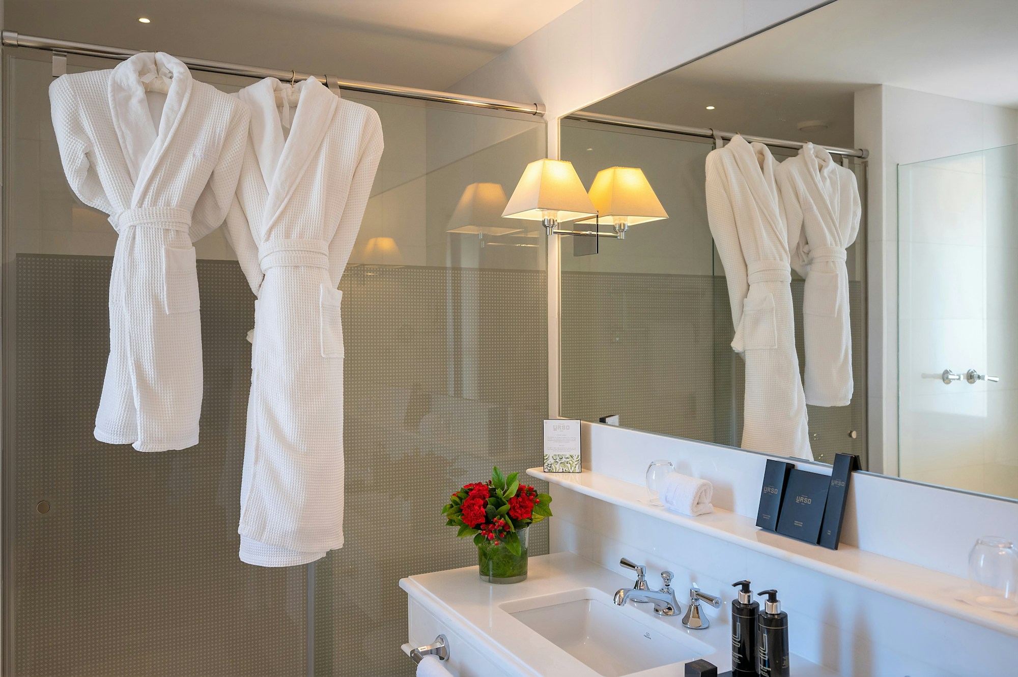 Junior Suite with Terrace - Bathroom