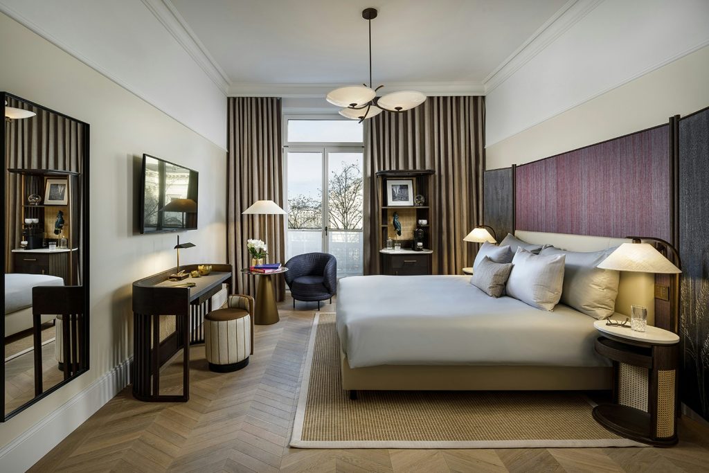 Ambassador Deluxe - Bedroom