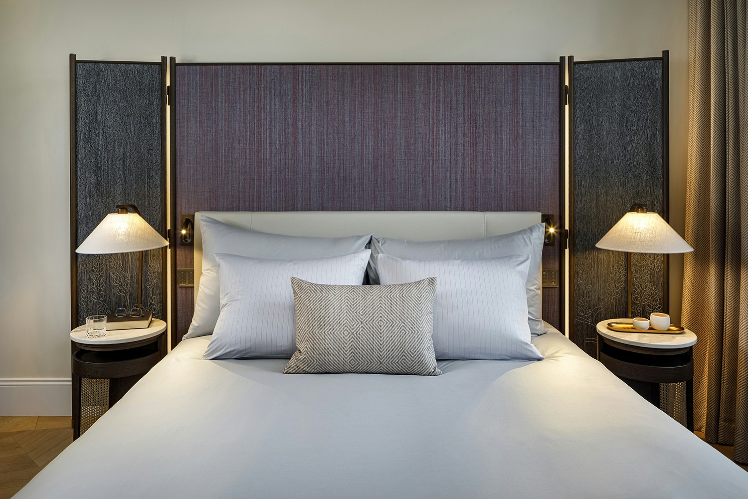 Ambassador Superior Plus - Bedroom