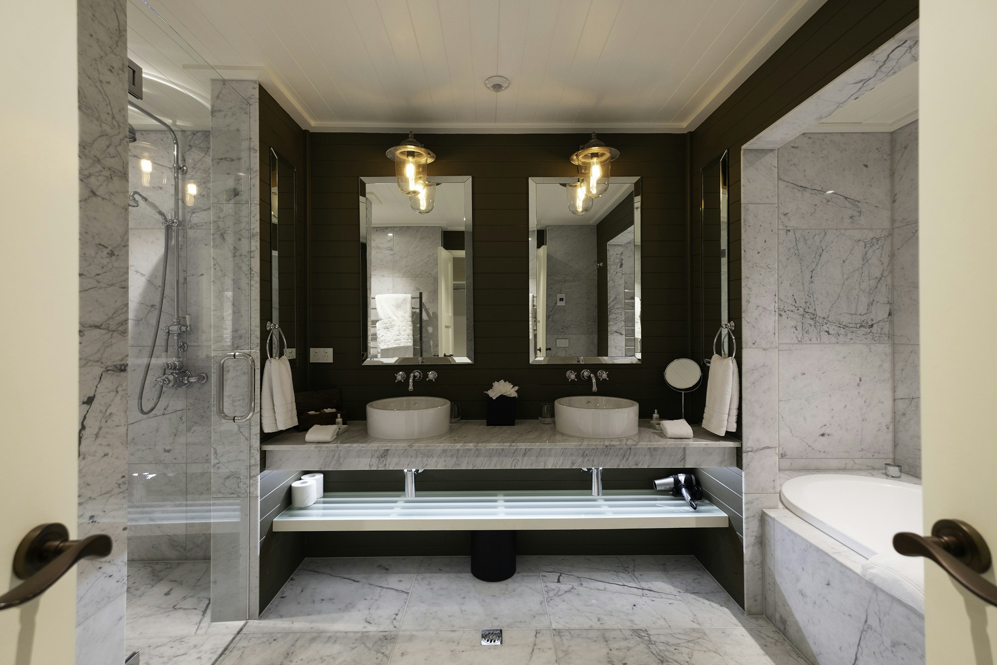 Lakeview Room